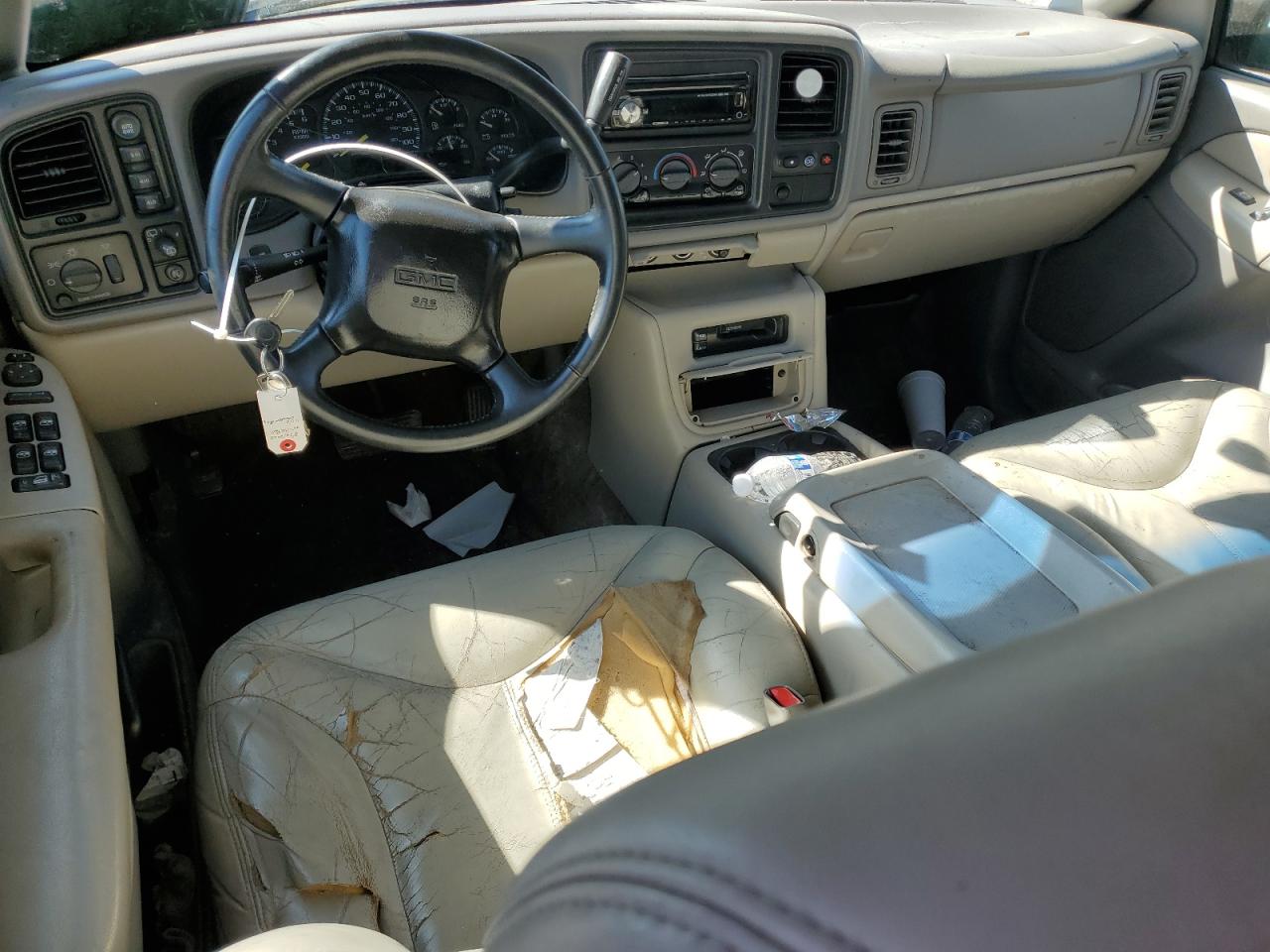 2001 GMC Yukon VIN: 1GKEK13T71J130093 Lot: 70898415