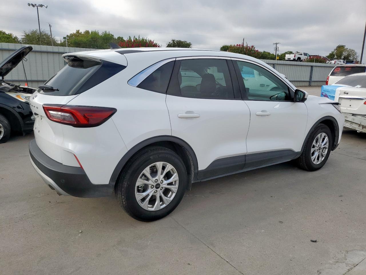 2024 Ford Escape Active white null gasoline 1FMCU0GN9RUA37956 photo #4