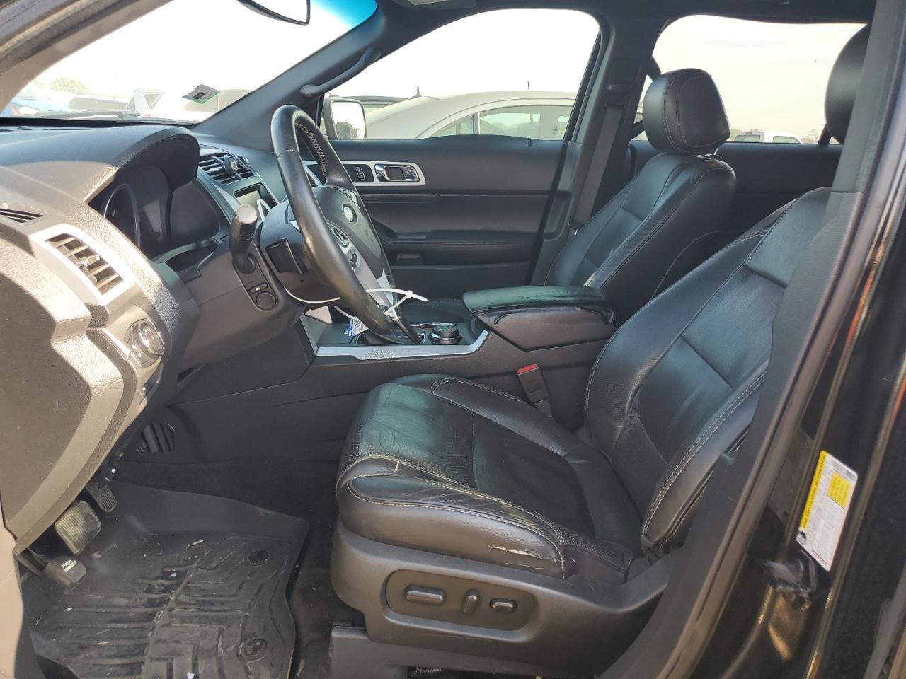 2015 Ford Explorer Sport VIN: 1FM5K8GT5FGA83774 Lot: 81151095