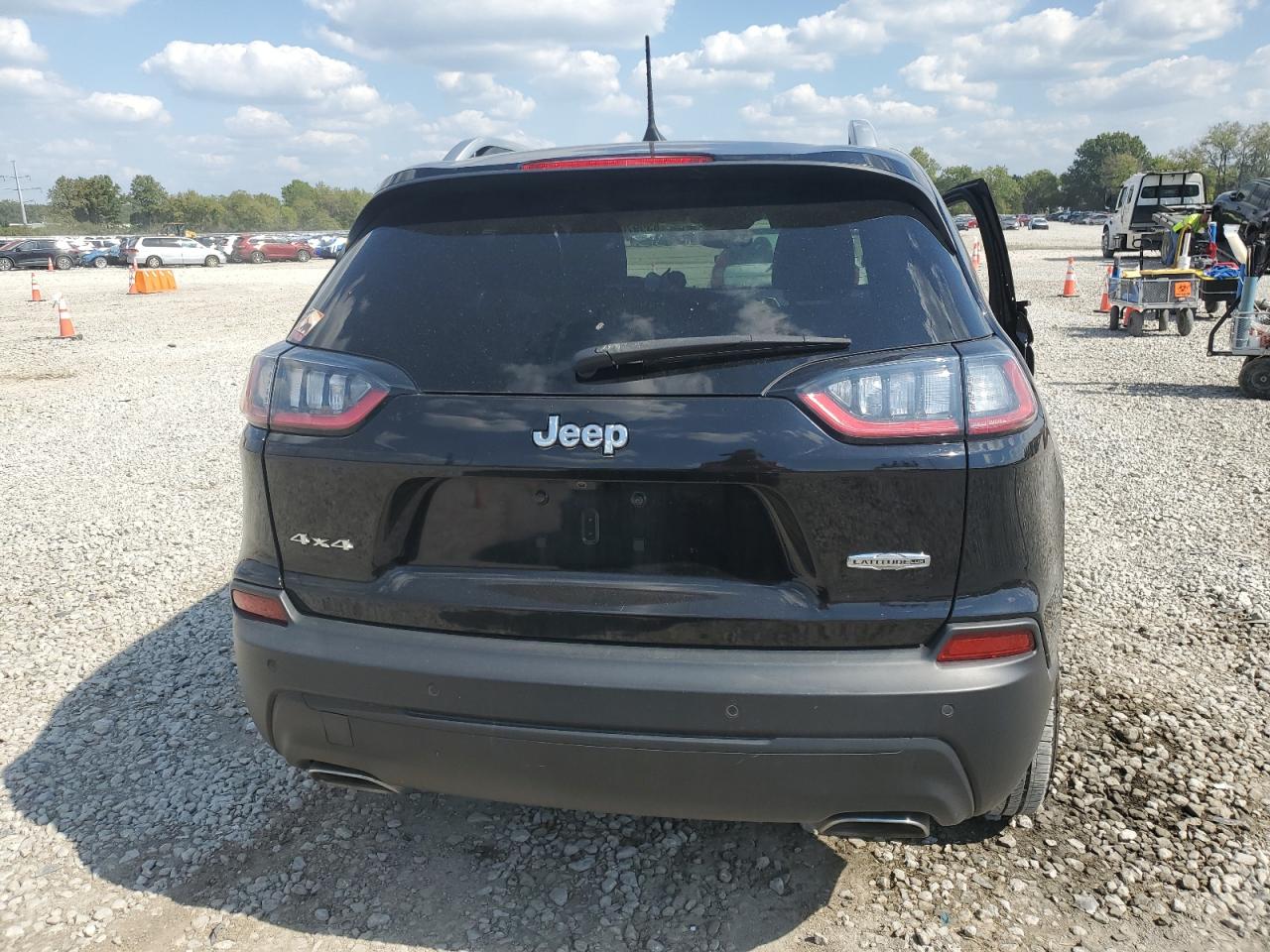 2021 Jeep Cherokee Latitude Lux VIN: 1C4PJMMX5MD221490 Lot: 83997055