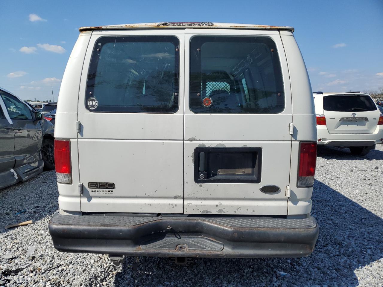 2002 Ford Econoline E150 Van VIN: 1FTRE14W42HB30199 Lot: 81055625