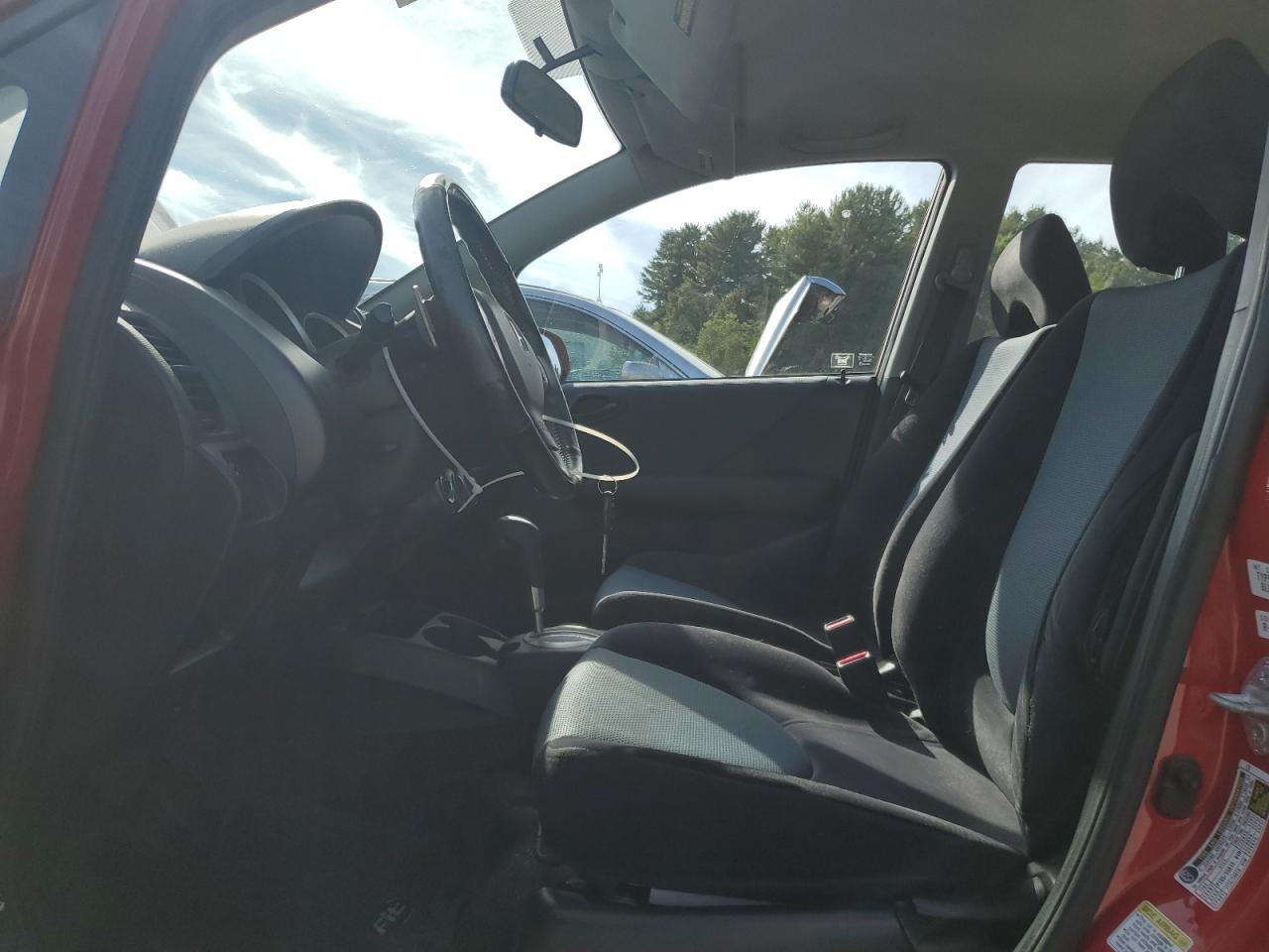 2007 Honda Fit S VIN: JHMGD38617S001569 Lot: 84252295