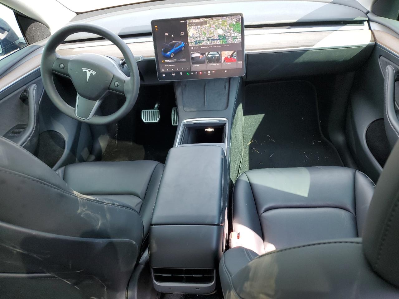 2023 Tesla Model Y VIN: 7SAYGDEE4PF828061 Lot: 71713995