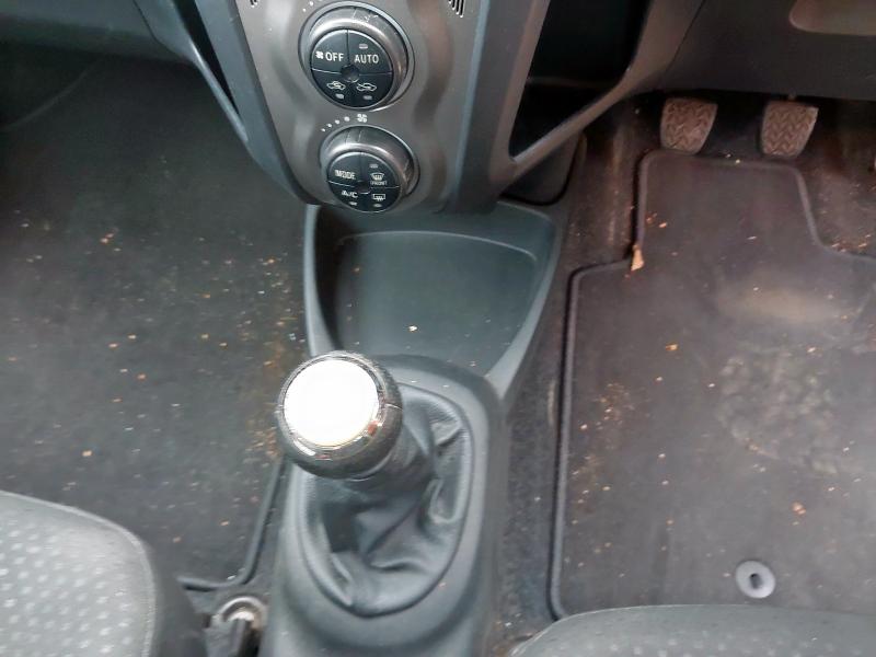 2011 TOYOTA YARIS T SPIRIT VVT-I 