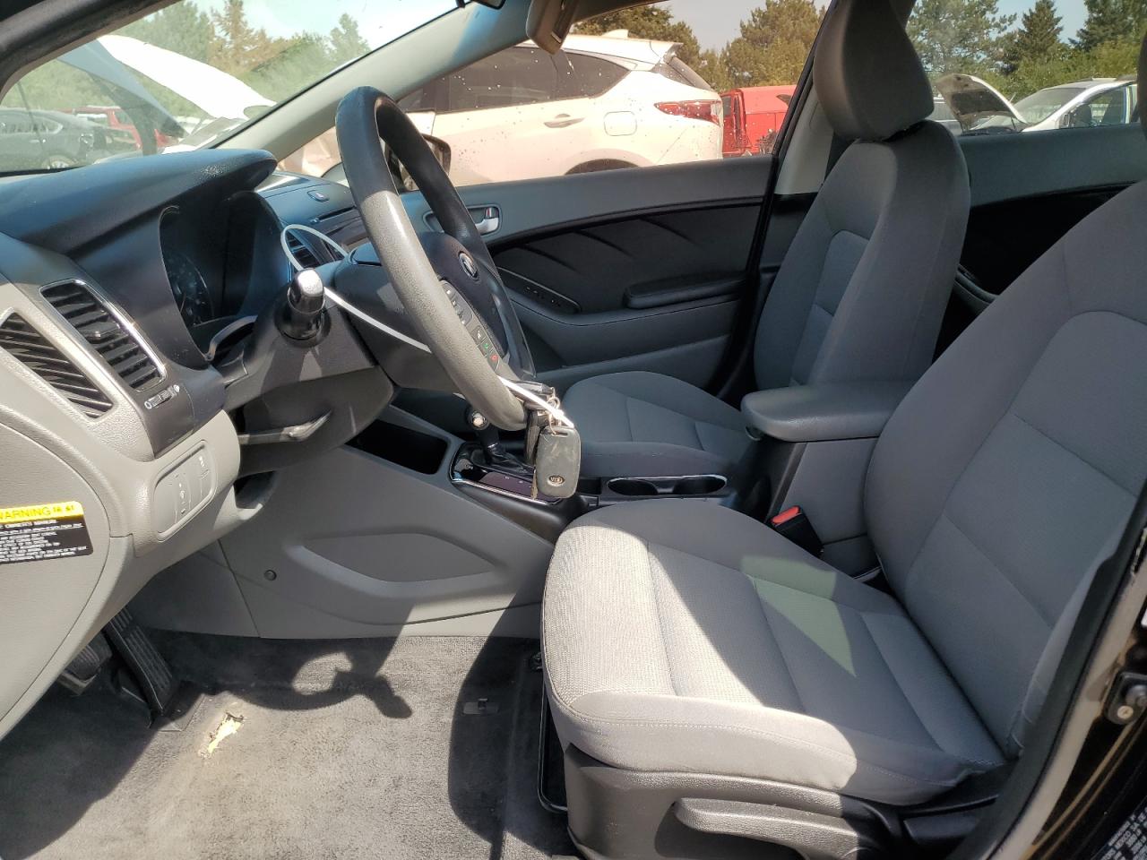 2017 Kia Forte Lx VIN: 3KPFK4A7XHE009590 Lot: 71986215