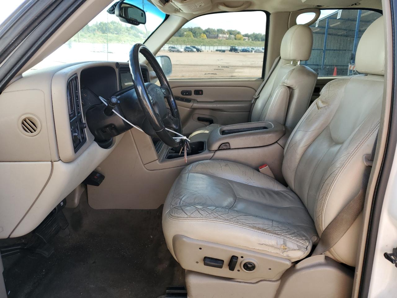 2004 Chevrolet Tahoe K1500 VIN: 1GNEK13Z94J166993 Lot: 84590545