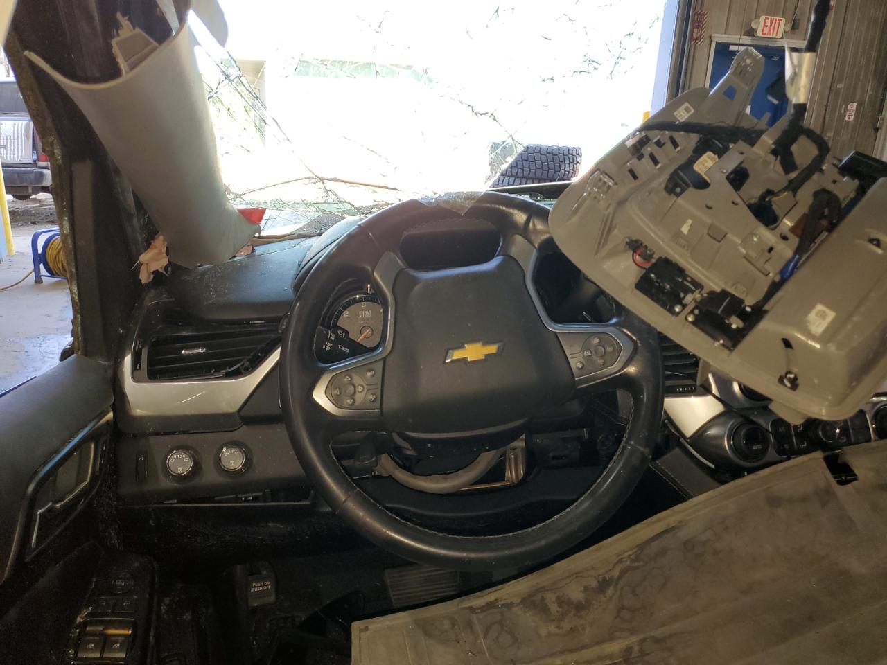 2019 Chevrolet Tahoe K1500 Lt VIN: 1GNSKBKC0KR126922 Lot: 80459455