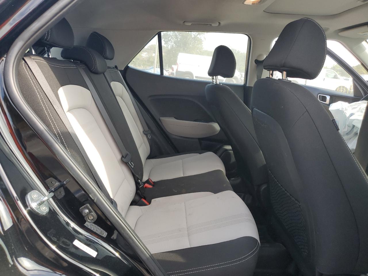 2022 Hyundai Venue Sel VIN: KMHRC8A32NU135224 Lot: 80641955