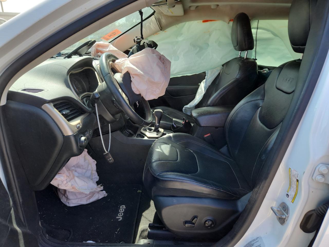 2015 Jeep Cherokee Limited VIN: 1C4PJLDS7FW591426 Lot: 83968755