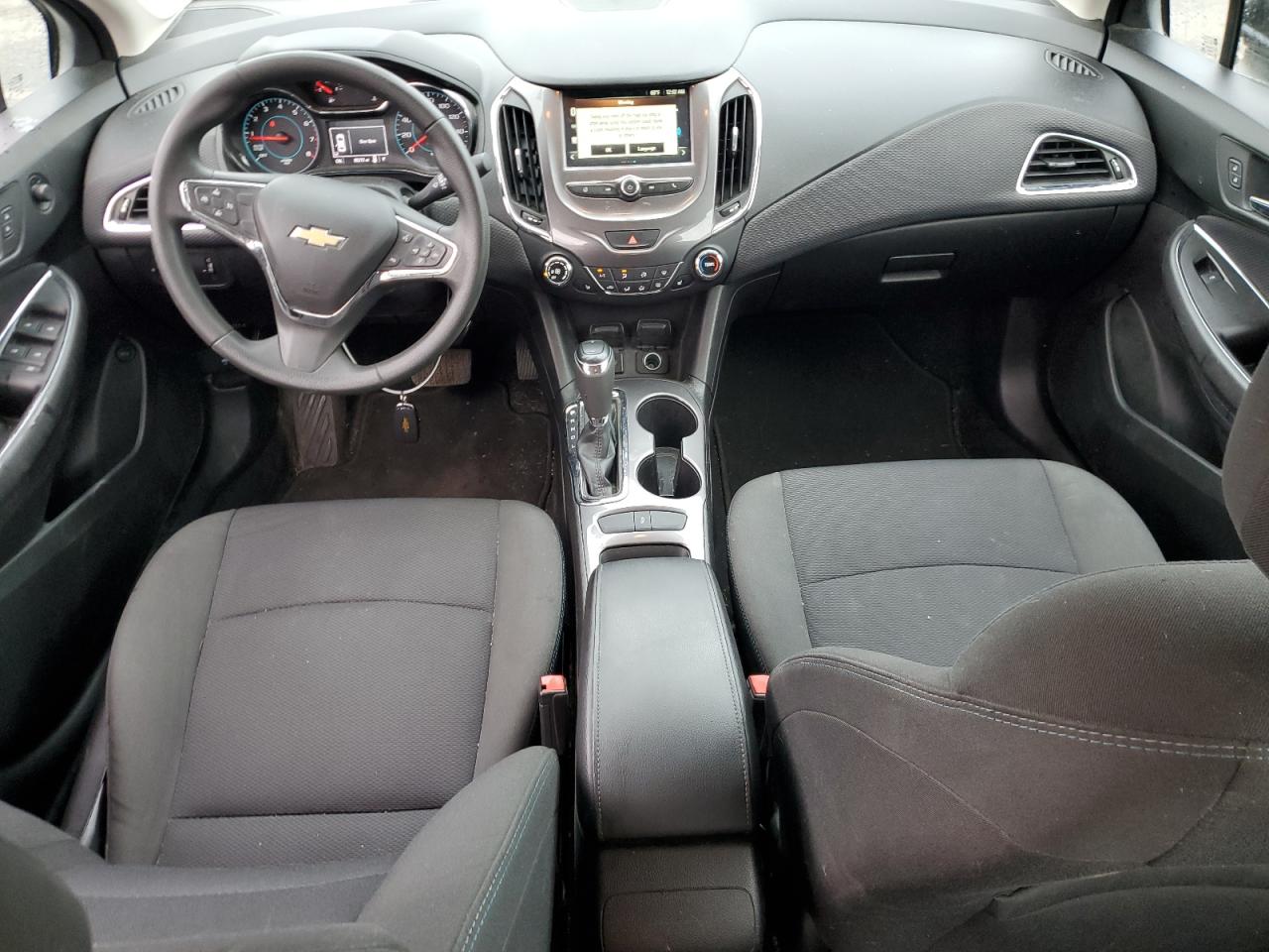 2017 Chevrolet Cruze Lt VIN: 1G1BE5SM9H7123055 Lot: 81012505