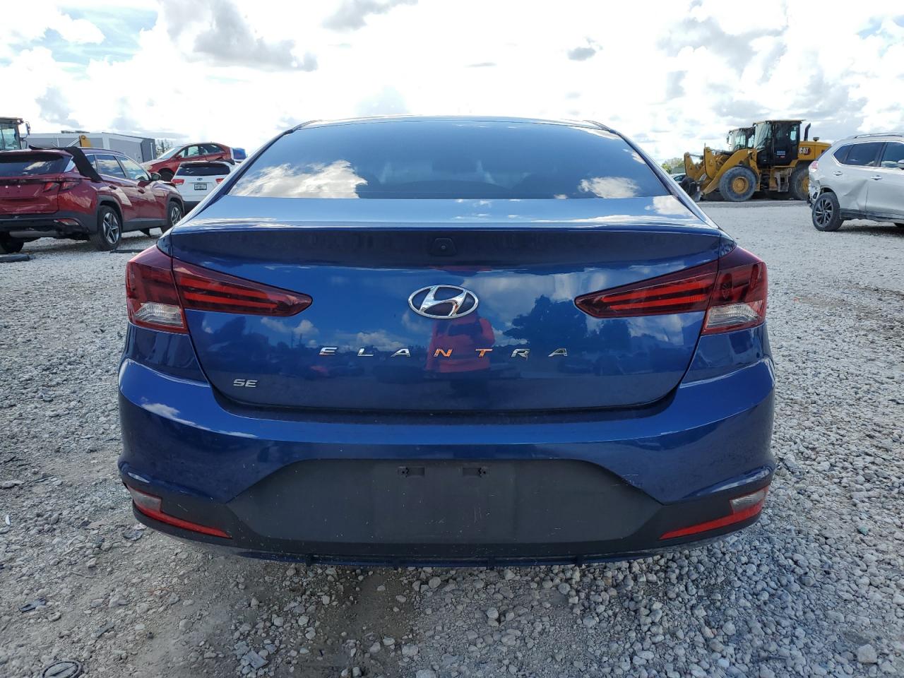 2019 Hyundai Elantra Se VIN: 5NPD74LF0KH449253 Lot: 71093765