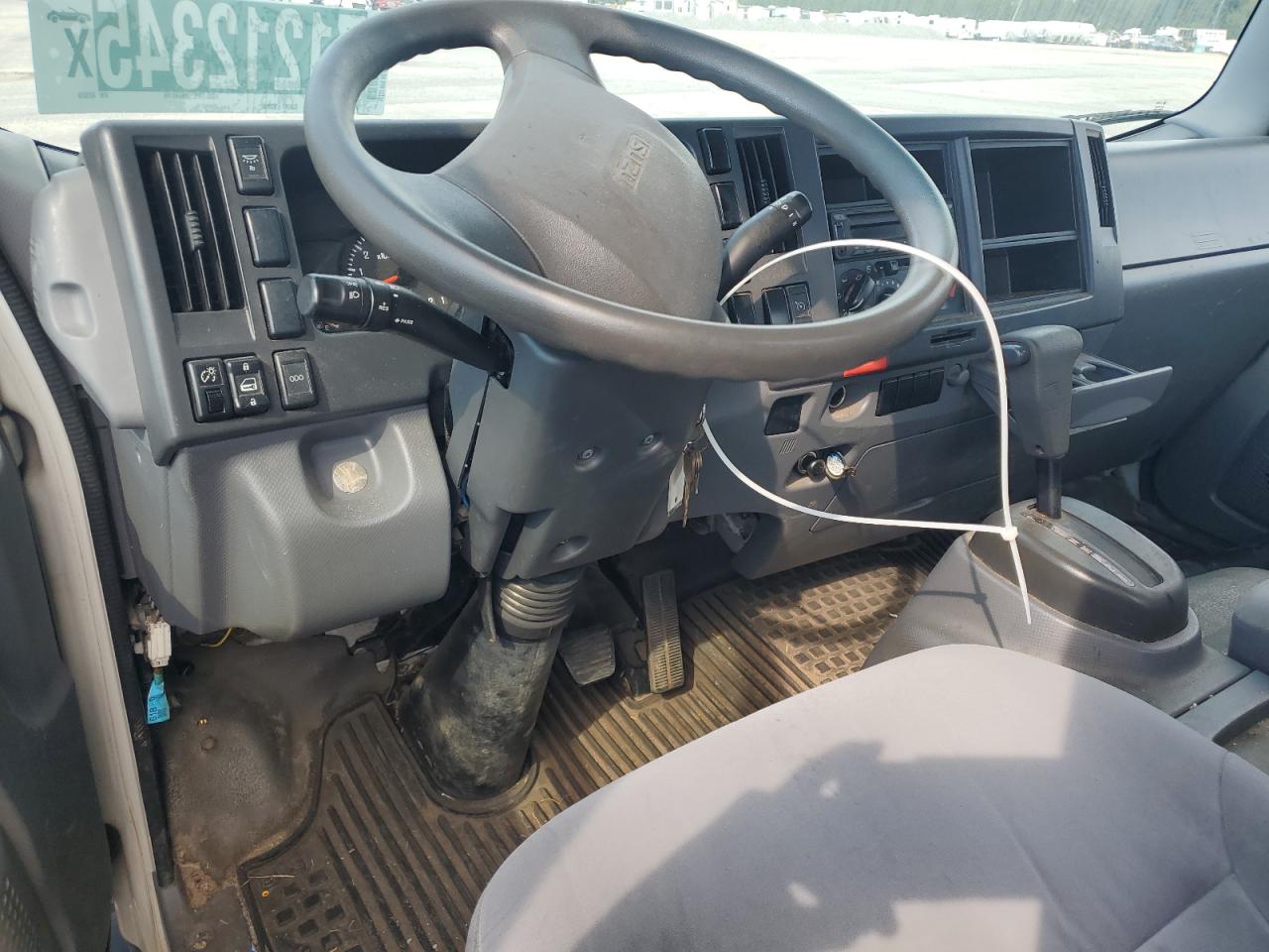 2018 Isuzu Npr Hd VIN: 54DC4W1B5JS805059 Lot: 71212345