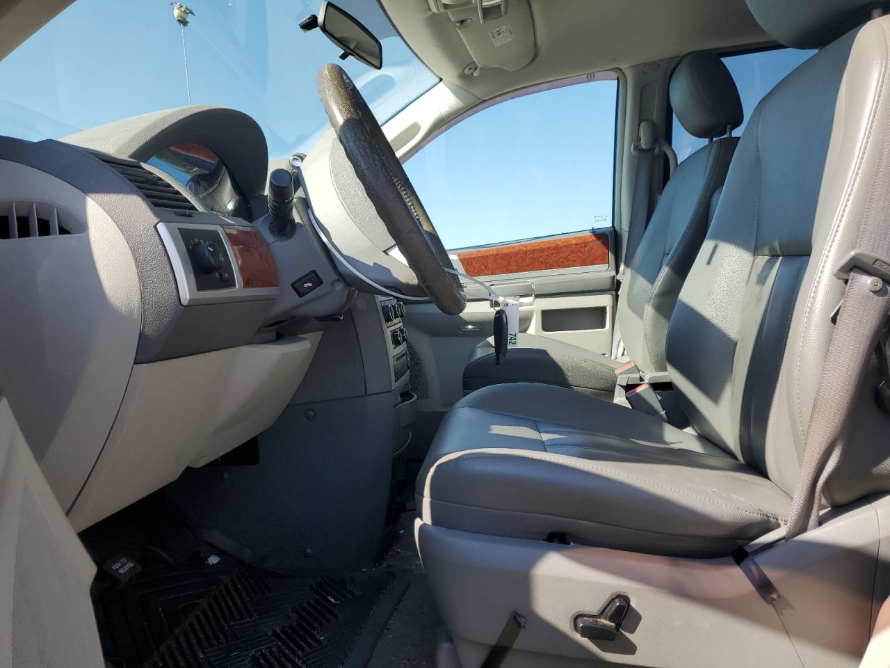 2009 Chrysler Town & Country Touring VIN: 2A8HR54149R613467 Lot: 80503445