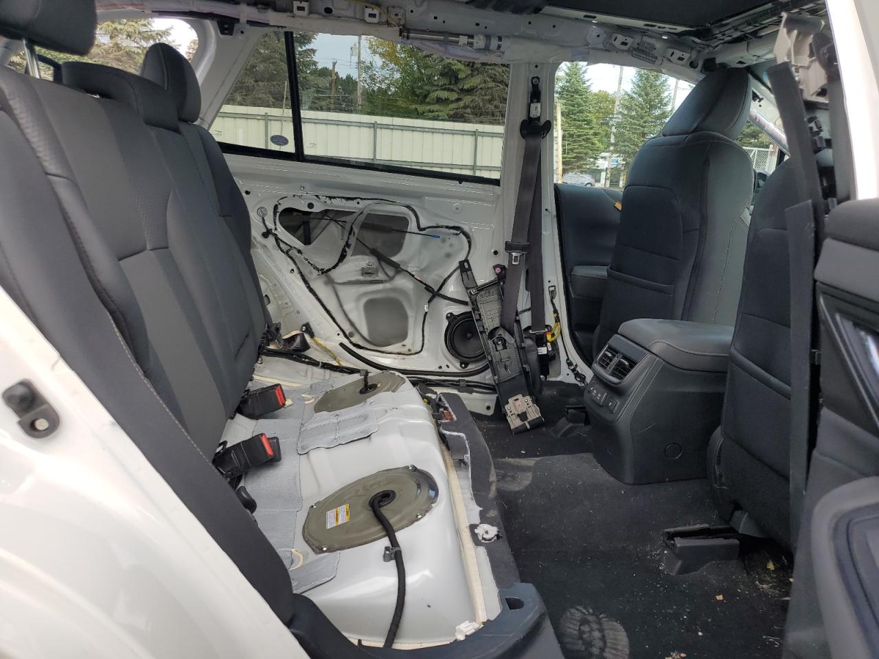 2022 Subaru Outback Wilderness VIN: 4S4BTGUDXN3163990 Lot: 81011825