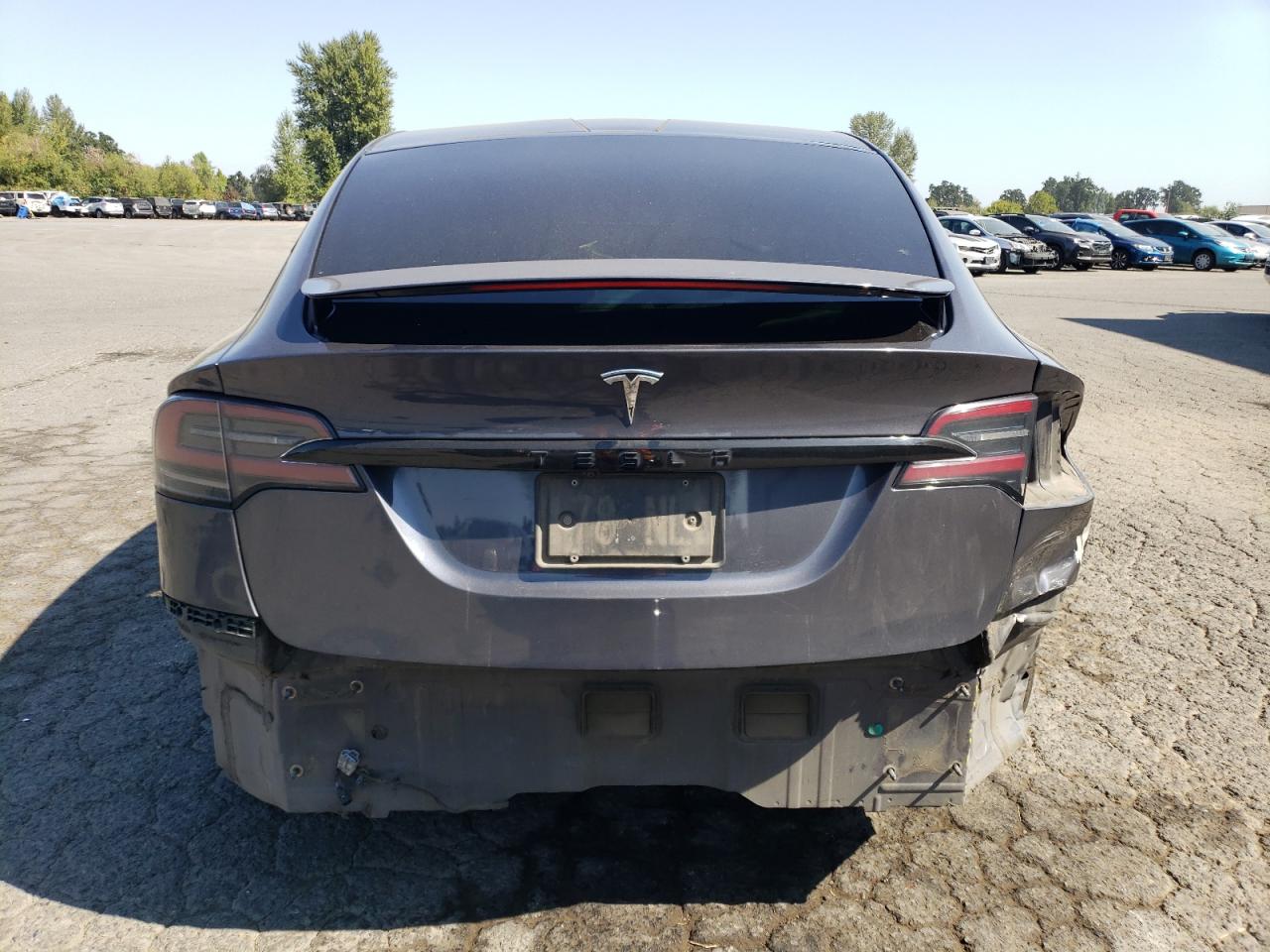 2022 Tesla Model X VIN: 7SAXCBE55NF335370 Lot: 70484675