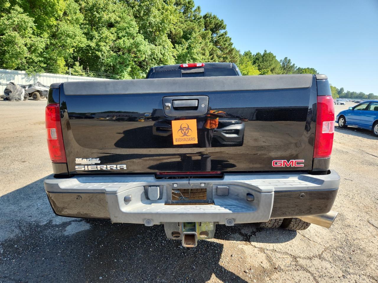 2012 GMC Sierra K3500 Denali VIN: 1GT426C81CF185323 Lot: 70490885