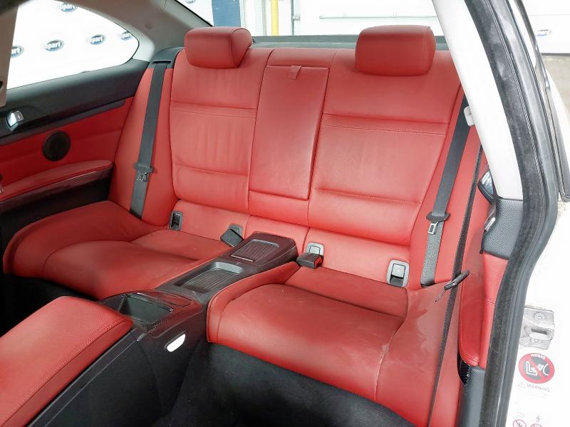 2012 BMW 318I SE 