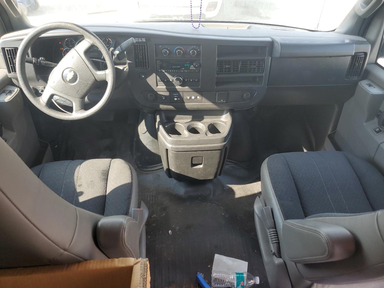 2019 Chevrolet Express G2500 VIN: 1GCWGAFG2K1319736 Lot: 80499055