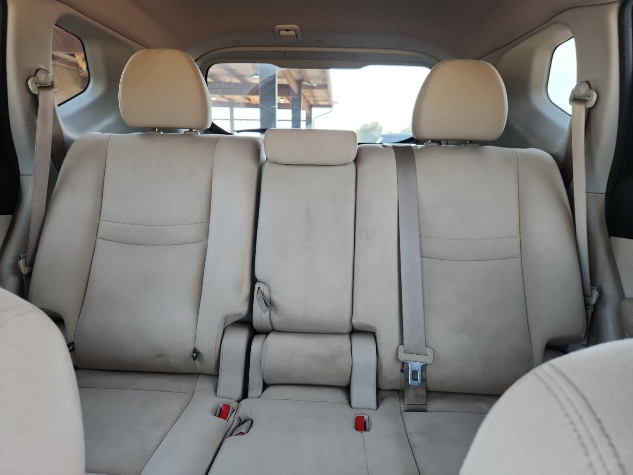 2016 Nissan Rogue S VIN: KNMAT2MT6GP692150 Lot: 80343845