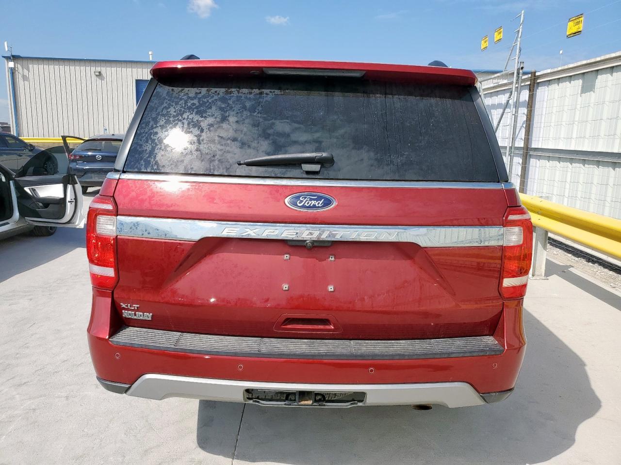 2019 Ford Expedition Xlt VIN: 1FMJU1HT9KEA52676 Lot: 84750055