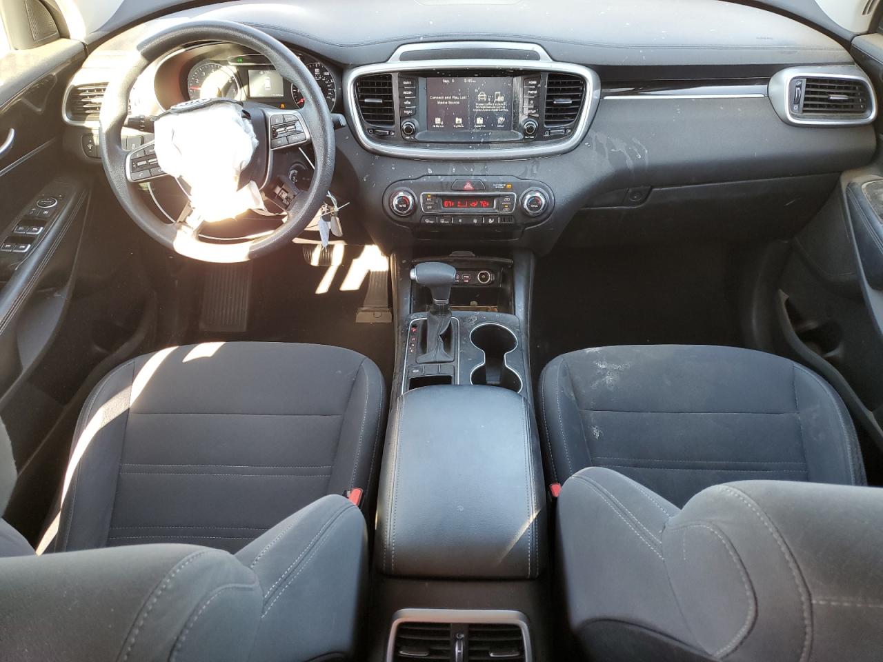 2019 Kia Sorento Lx VIN: 5XYPG4A54KG472792 Lot: 71864985