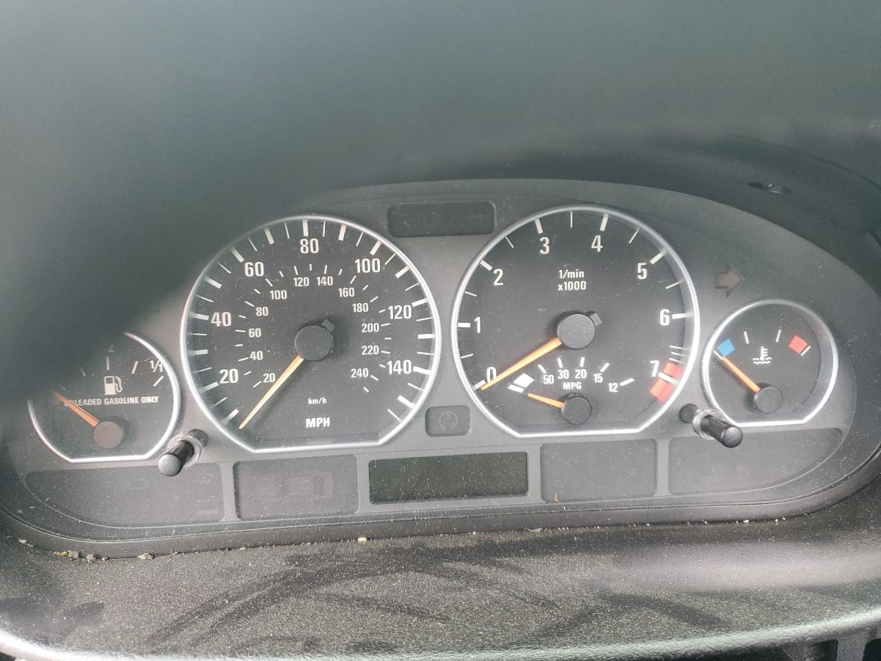 2005 BMW 330 I VIN: WBAEV53475KM08572 Lot: 81801885