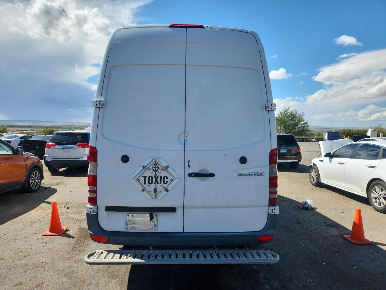 2012 Mercedes-Benz Sprinter 2500 VIN: WD3PE8CB8C5709210 Lot: 83872755