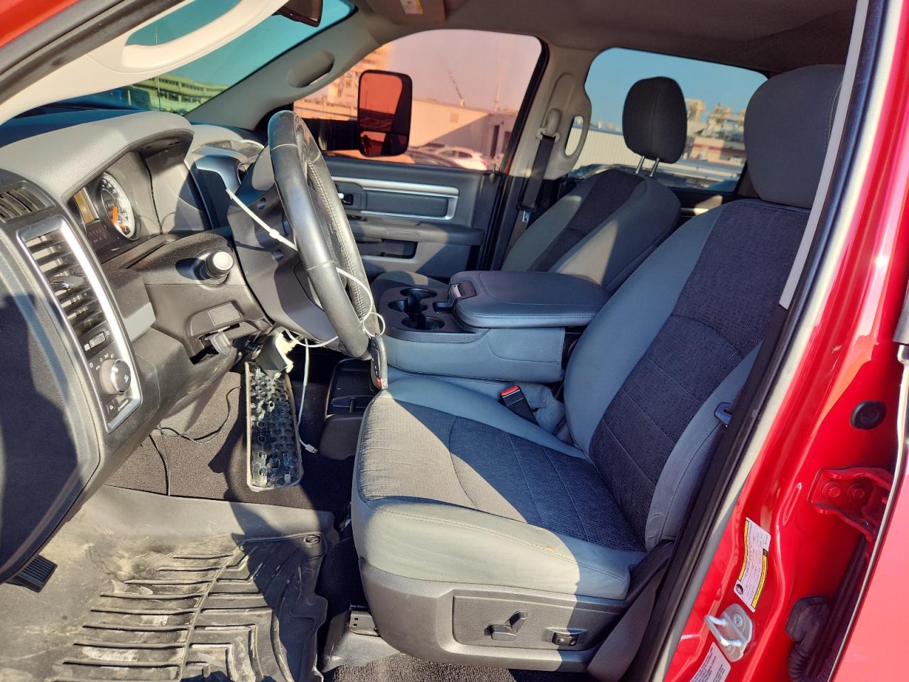 2016 Ram 2500 Slt VIN: 3C6UR5ML1GG124932 Lot: 81045035