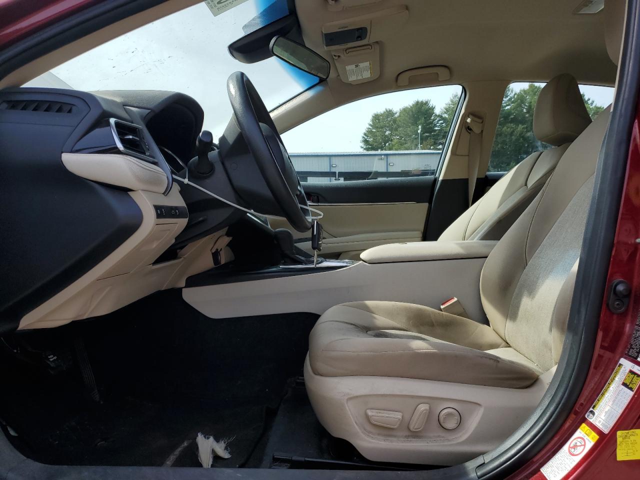 2018 Toyota Camry L VIN: 4T1B11HK6JU537110 Lot: 84447155