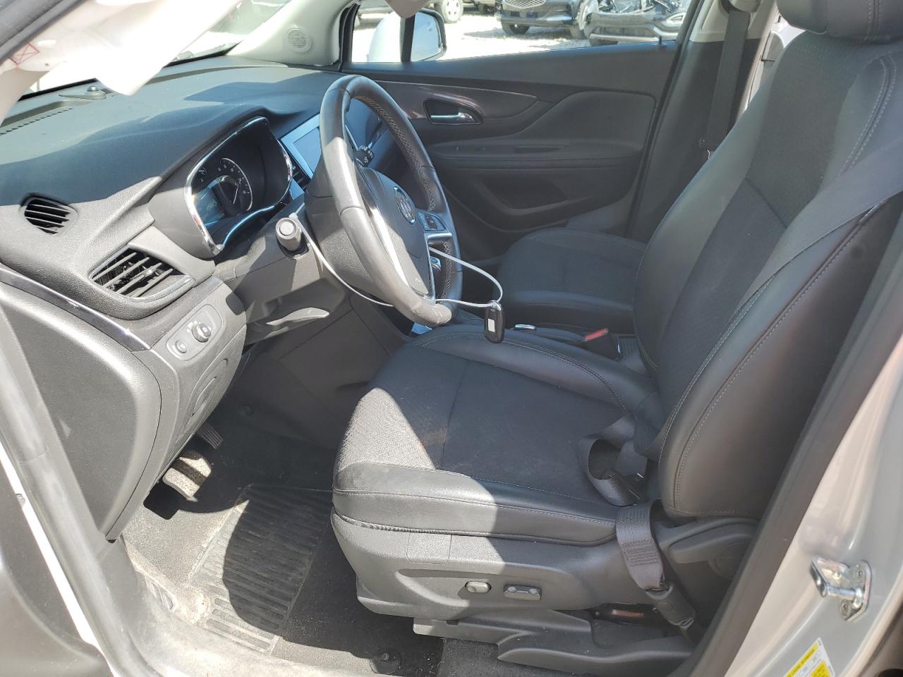 2022 Buick Encore Preferred VIN: KL4CJESM6NB560330 Lot: 81054875