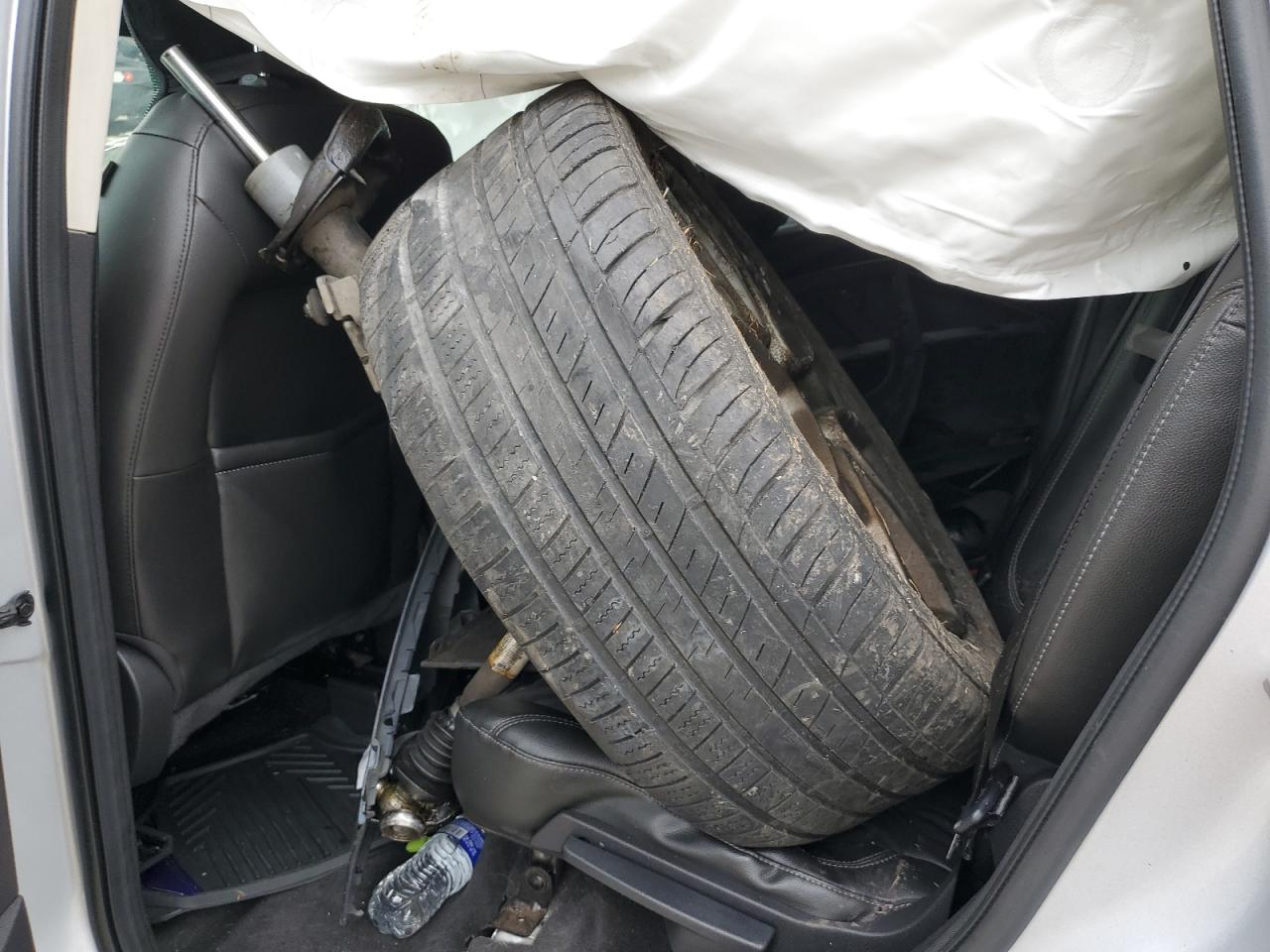 2013 Ford Escape VIN: 1FMCU9H93DUB01665 Lot: 81813625