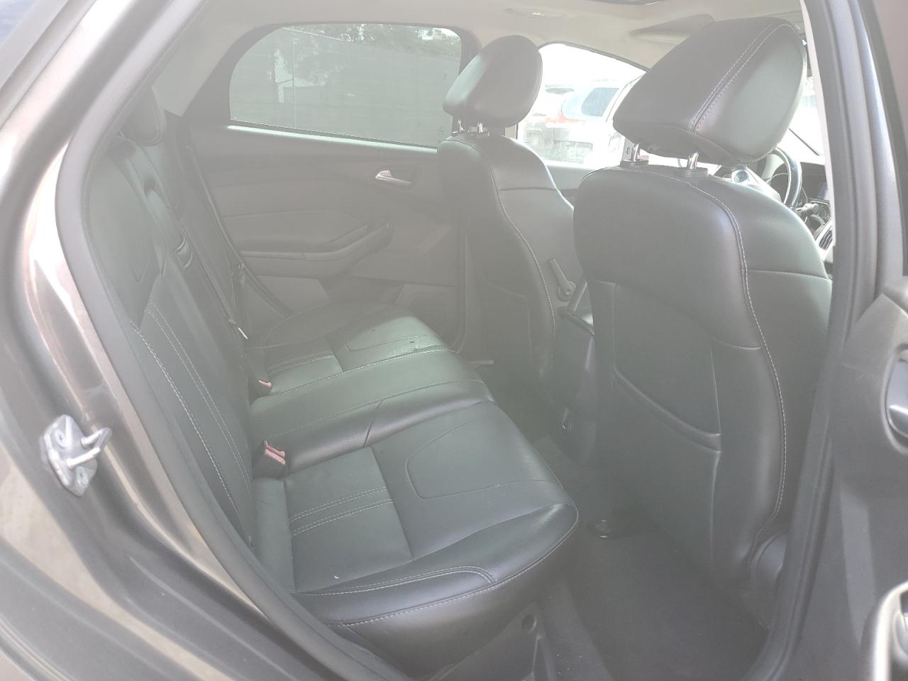 2013 Ford Focus Se VIN: 1FADP3F27DL196049 Lot: 81281425