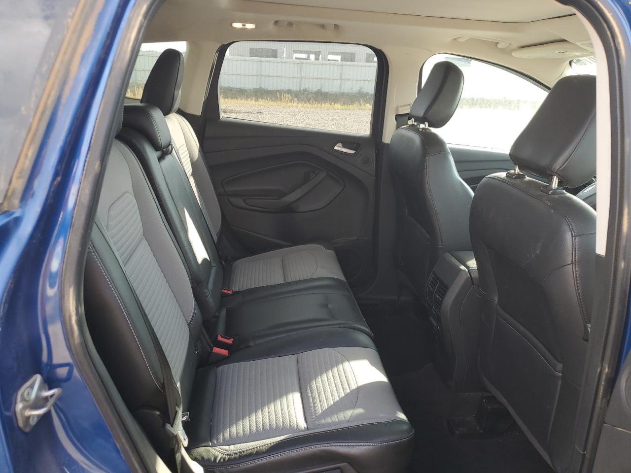 2019 Ford Escape Titanium VIN: 1FMCU9J97KUB40427 Lot: 69566075