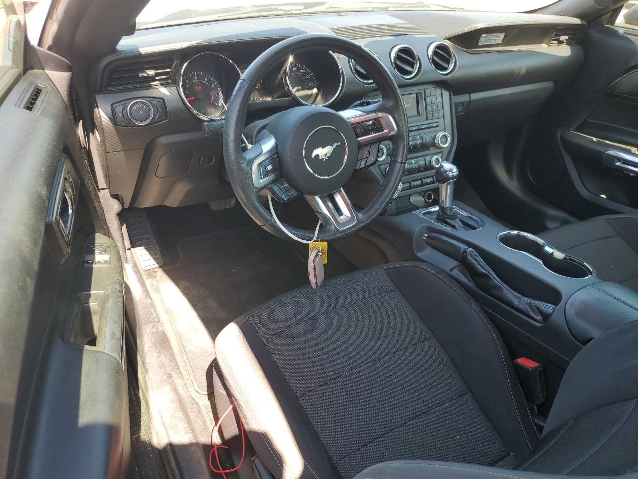 2017 Ford Mustang VIN: 1FA6P8AM2H5335173 Lot: 70802775