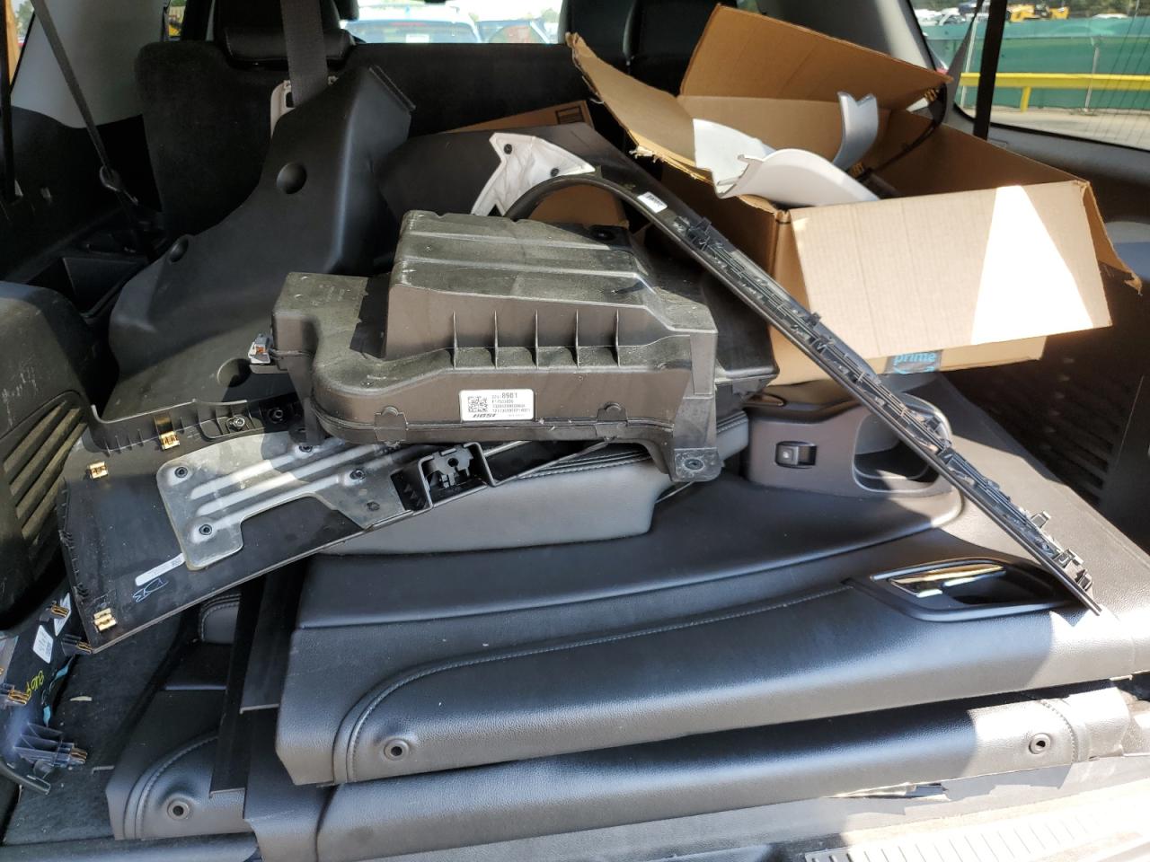 2018 Chevrolet Suburban K1500 Lt VIN: 1GNSKHKC0JR248987 Lot: 71544545