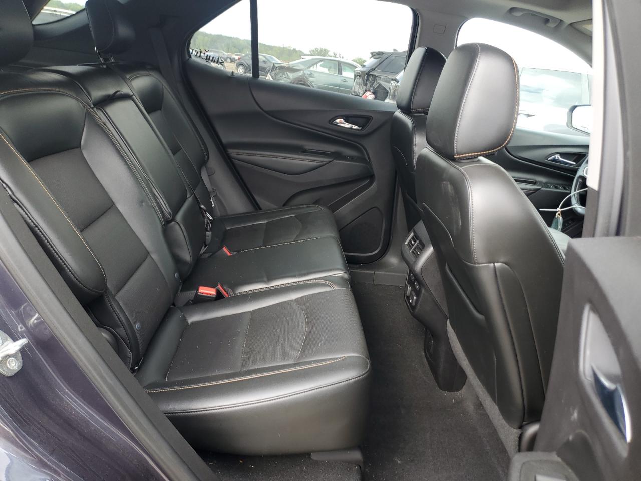 2018 Chevrolet Equinox Premier VIN: 3GNAXVEV5JS622287 Lot: 80082095