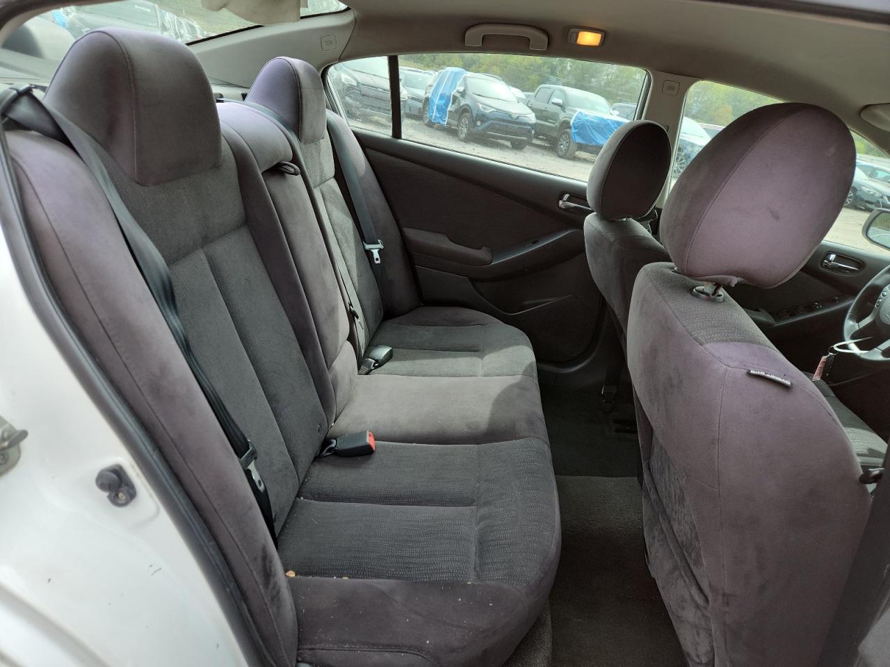 2011 Nissan Altima Base VIN: 1N4AL2AP4BN464729 Lot: 81550895