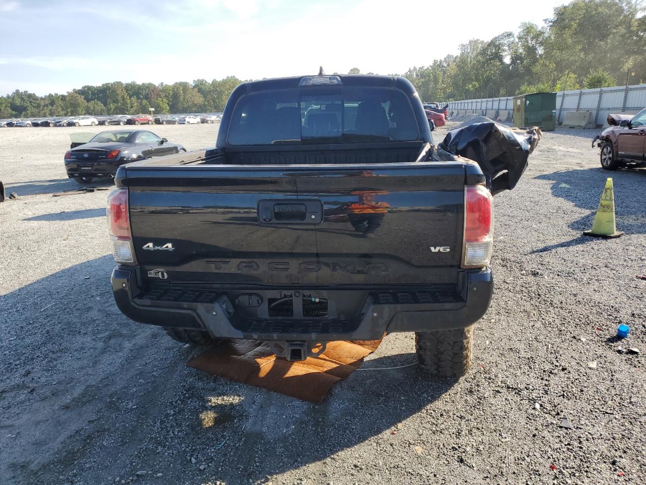 2017 Toyota Tacoma Double Cab VIN: 5TFGZ5AN4HX072074 Lot: 71998445