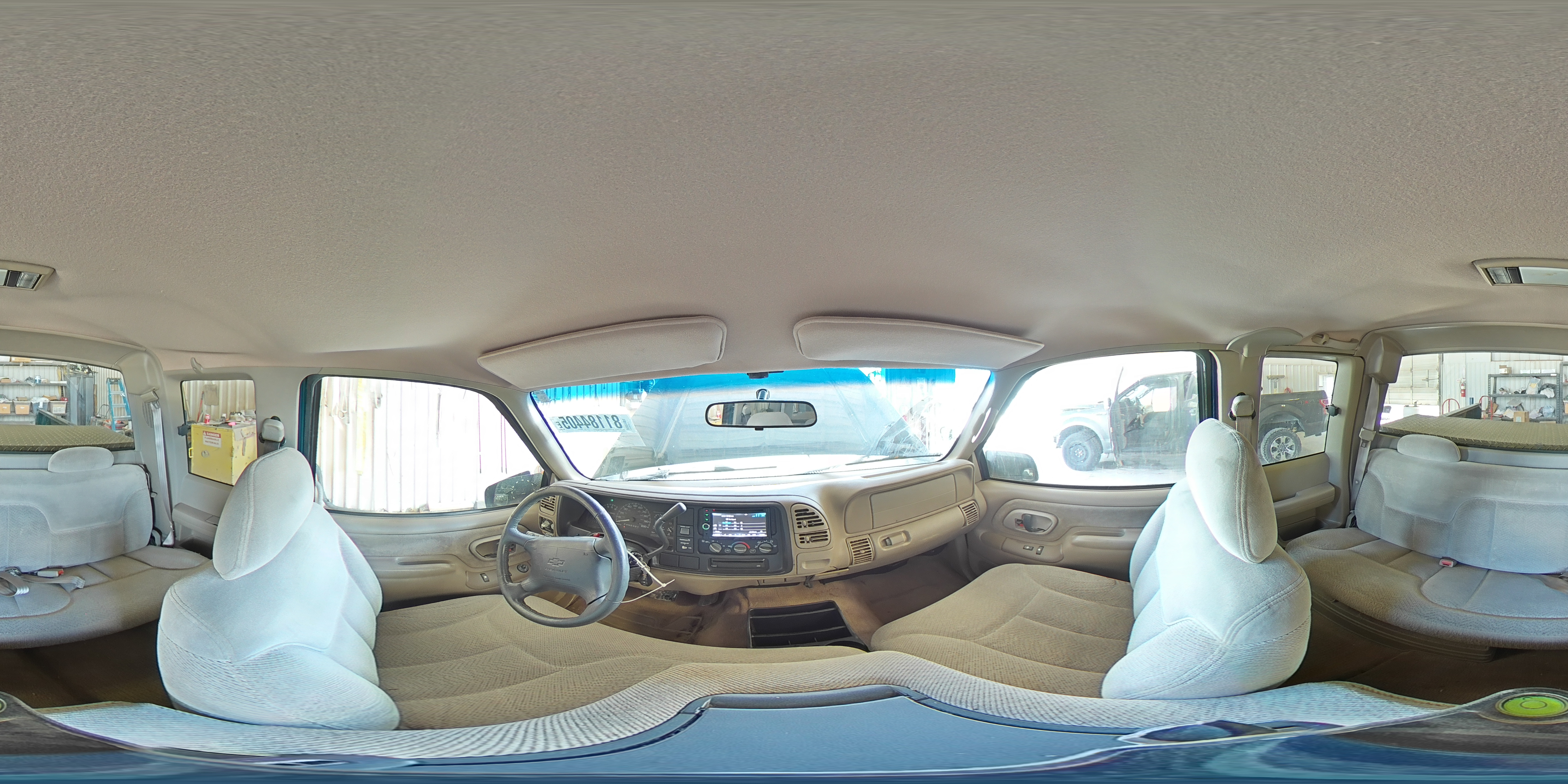 1997 Chevrolet Gmt-400 C1500 VIN: 2GCEC19R8V1255785 Lot: 81184405