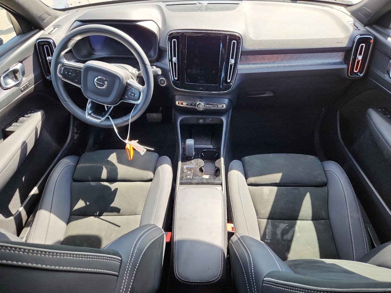 2023 Volvo Xc40 Plus VIN: YV4L12UW2P2049894 Lot: 71541845
