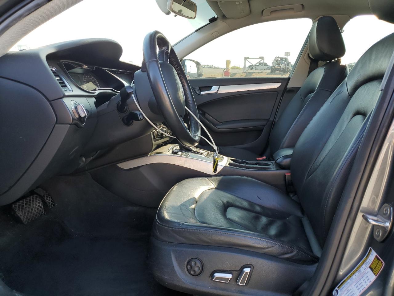 2014 Audi A4 Premium VIN: WAUBFAFLXEN021685 Lot: 80555295