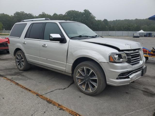 Паркетники LINCOLN NAVIGATOR 2017 Серебристый