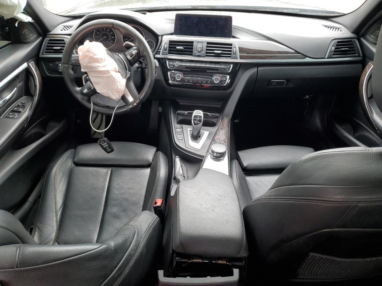 2018 BMW 340 Xi VIN: WBA8B7G55JNU95076 Lot: 81104595