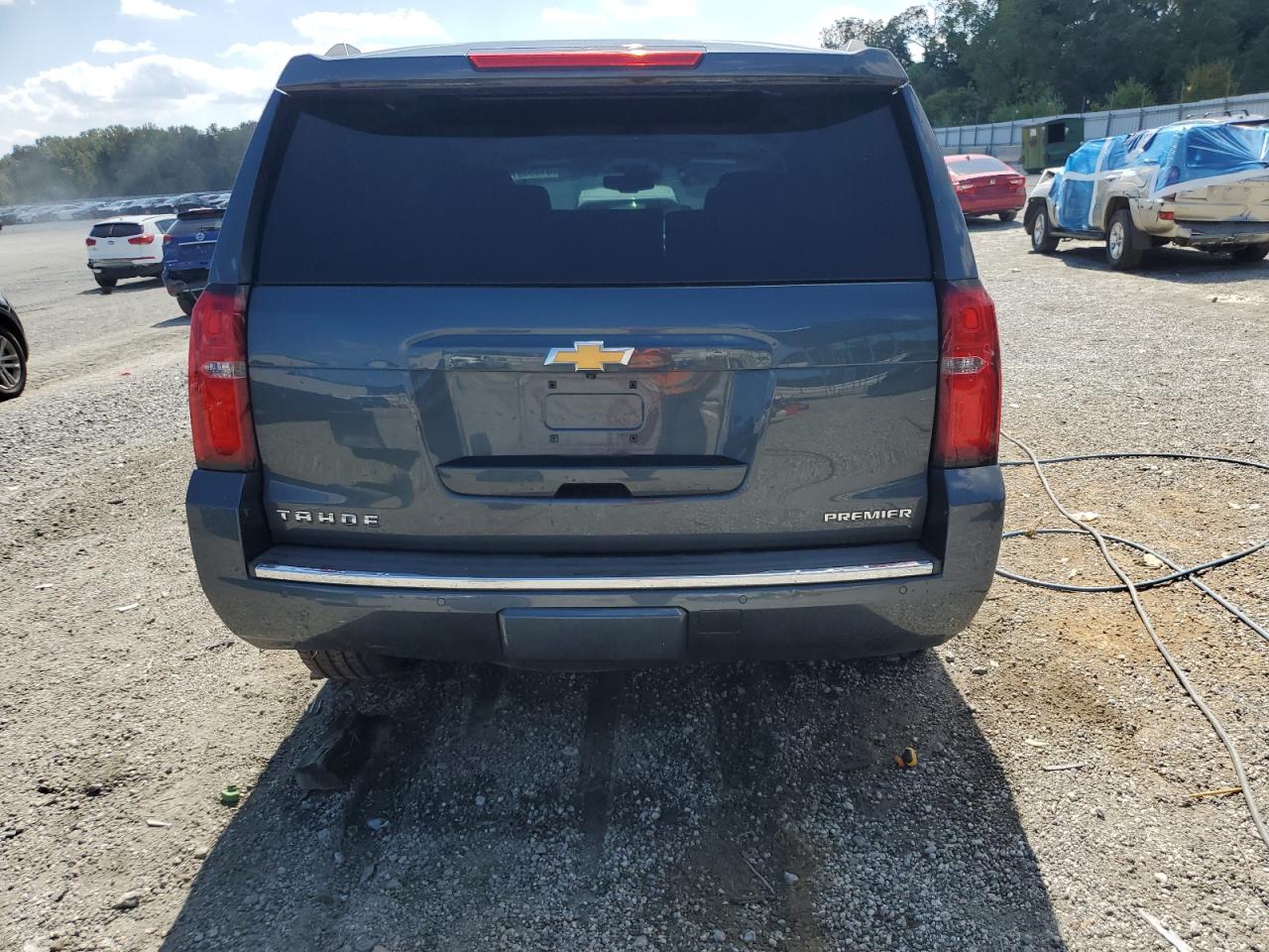 2019 Chevrolet Tahoe K1500 Premier VIN: 1GNSKCKC0KR142673 Lot: 81053315