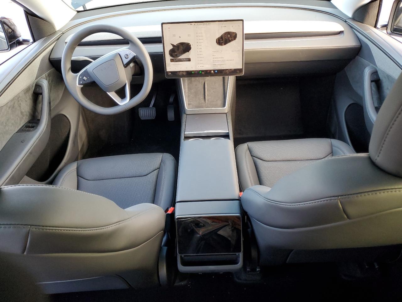 2026 Tesla Model Y VIN: 7SAYGDED7TA467374 Lot: 80207315