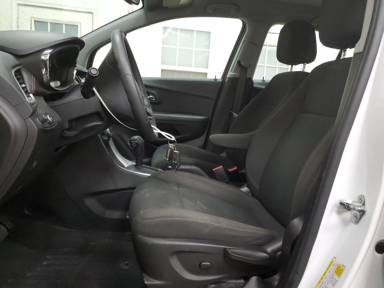 2017 Chevrolet Trax Ls VIN: KL7CJNSB9HB212950 Lot: 81515775