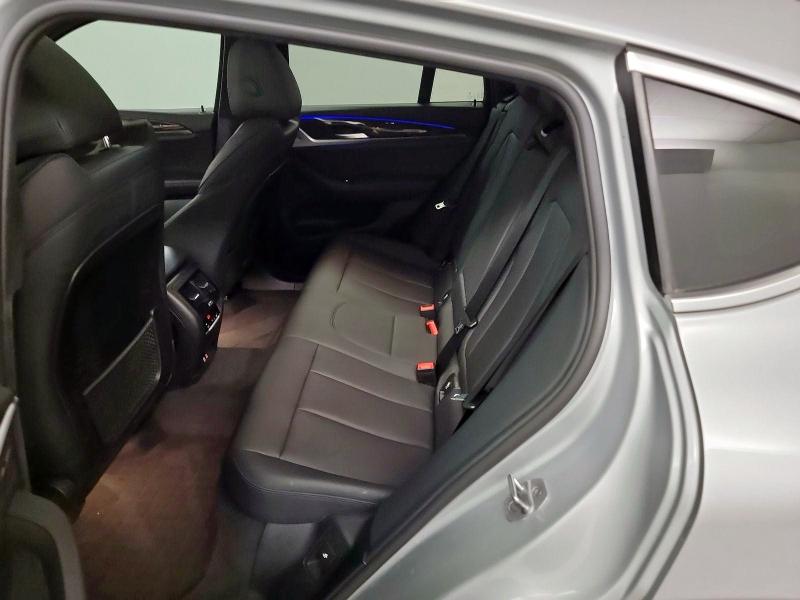  BMW X4 2021 Серебристый