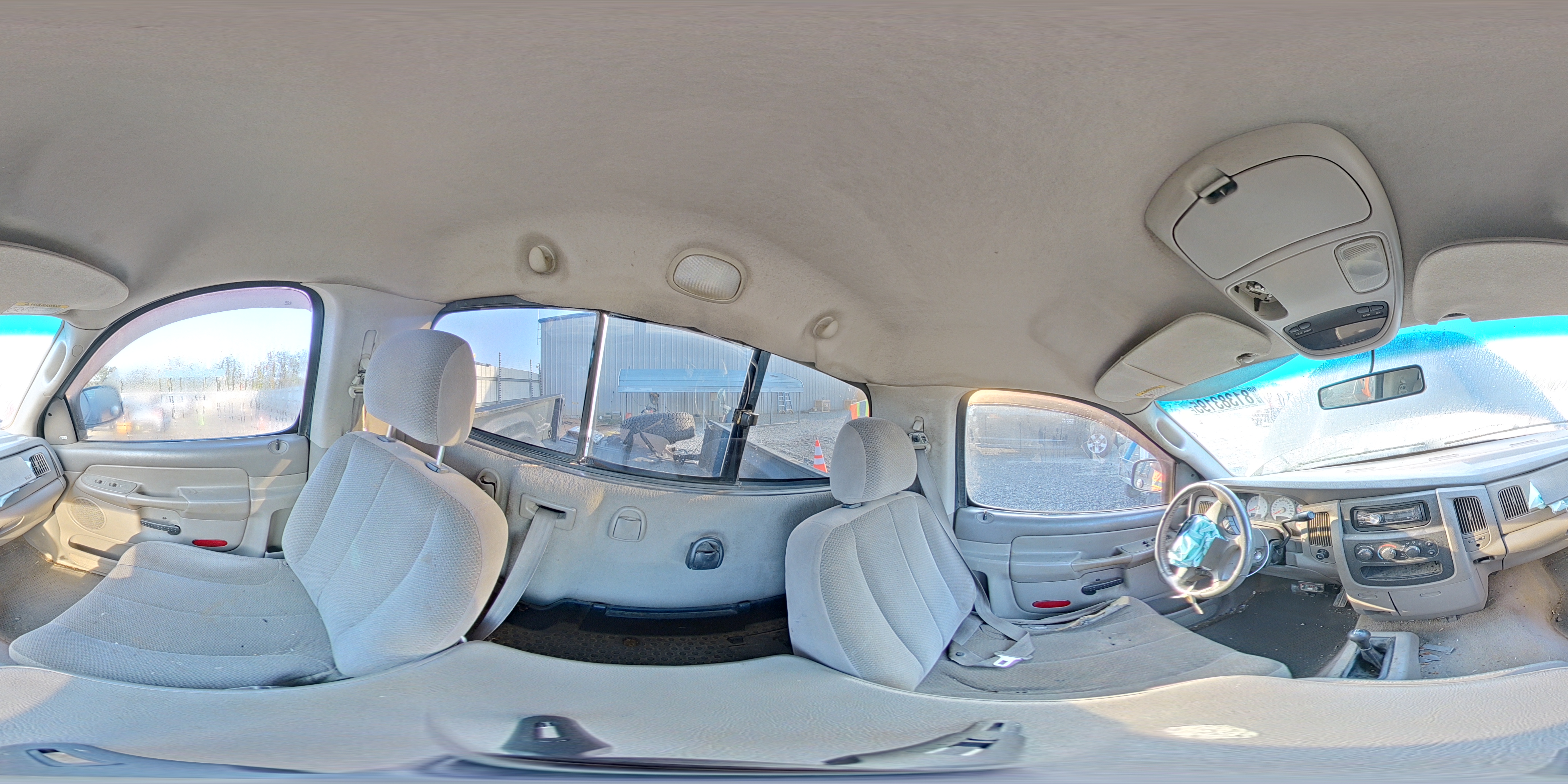 2002 Dodge Ram 1500 VIN: 1B7HU16N42J120980 Lot: 81383195