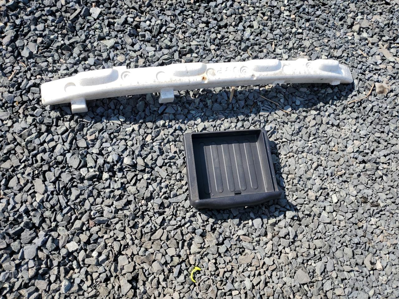 2007 Honda Cr-V Lx VIN: 5J6RE48327L014824 Lot: 72044465