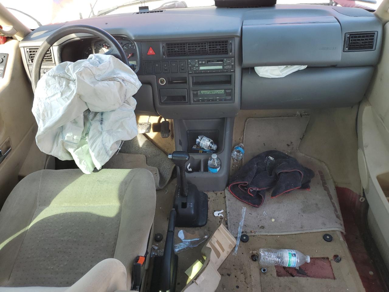 2003 Volkswagen Eurovan Gls VIN: WV2KB47073H001833 Lot: 80686065